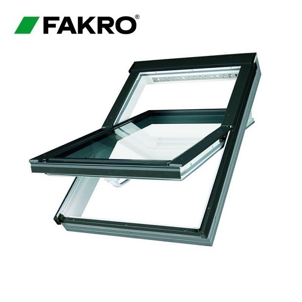 Влагостойкое ПВХ мансардное окно Fakro PTP-V U3 – 114*118